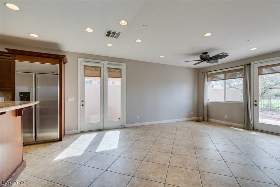 13 Avenza Dr - Photo 6 of 44