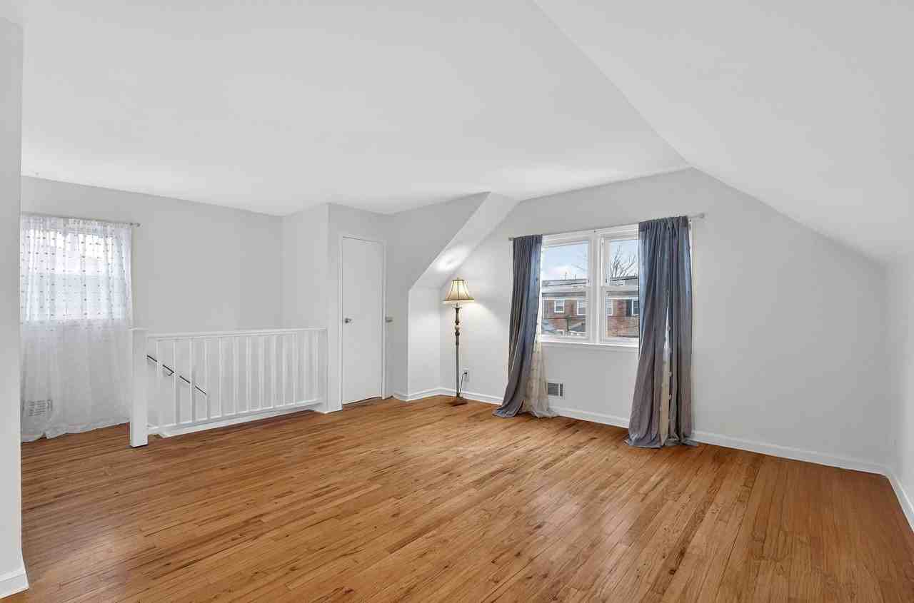 16 Crossgate Rd #2 - Photo 3 of 11