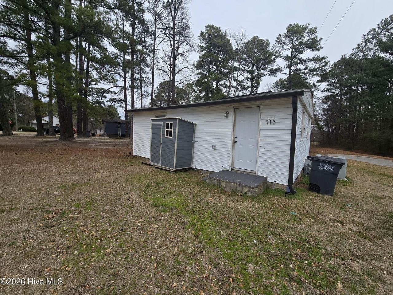 313 Jacobs St - Photo 7 of 8