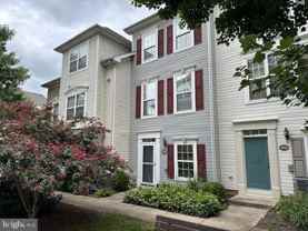 21759 Dragons Green Sq - Photo 1 of 1