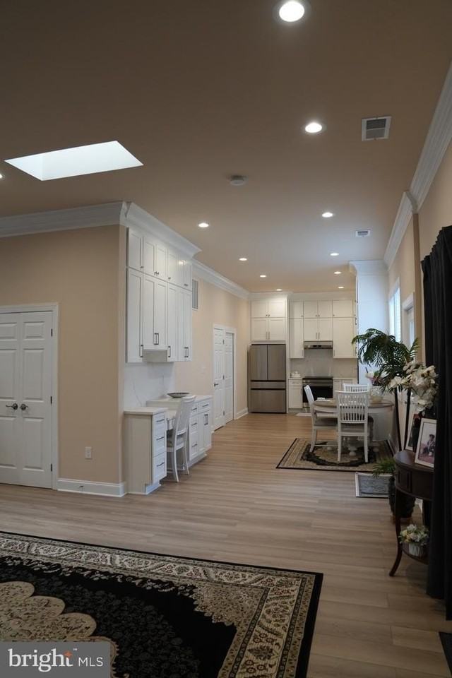 19923 Smith Cir - Photo 2 of 50