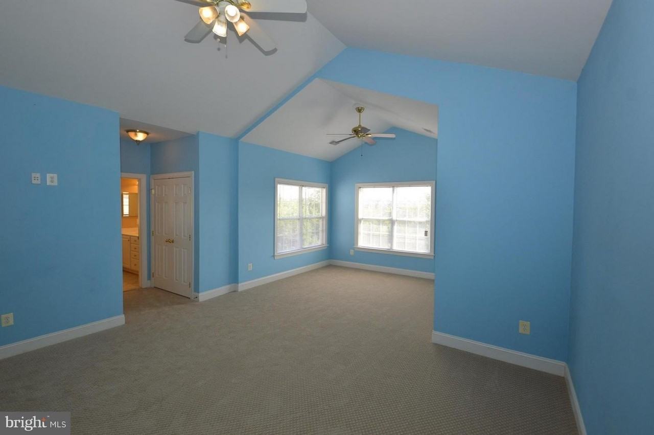 43076 La Riva Dr - Photo 3 of 19