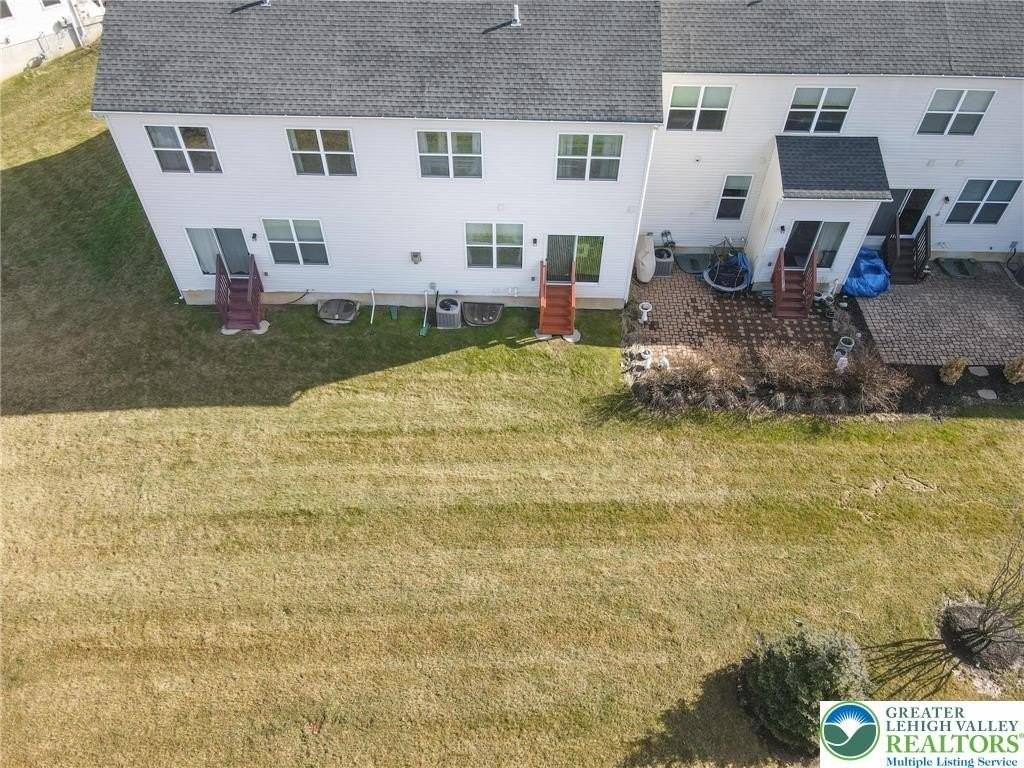 983 King Way - Photo 5 of 47