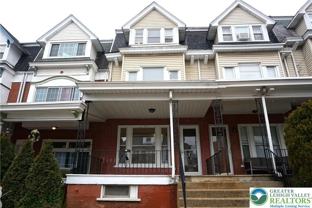 128 1/2 Sw St - Photo 1 of 1