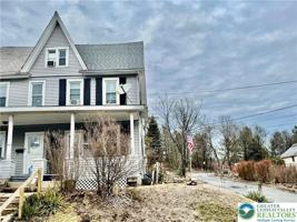 featured image of 31 Lafayette Ave