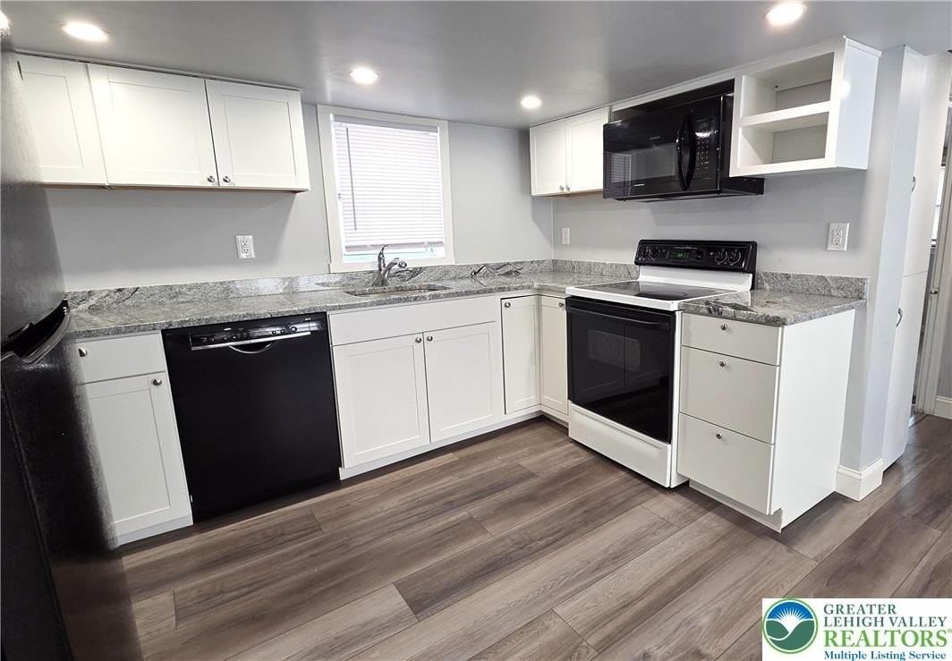 215 Cowpath Rd - Photo 5 of 12