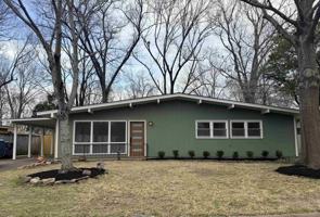 featured image of 5136 Warfield Dr