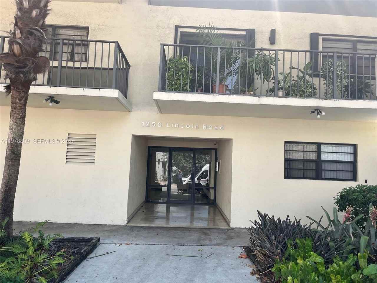 1250 Lincoln Rd #310 - Photo 3 of 27