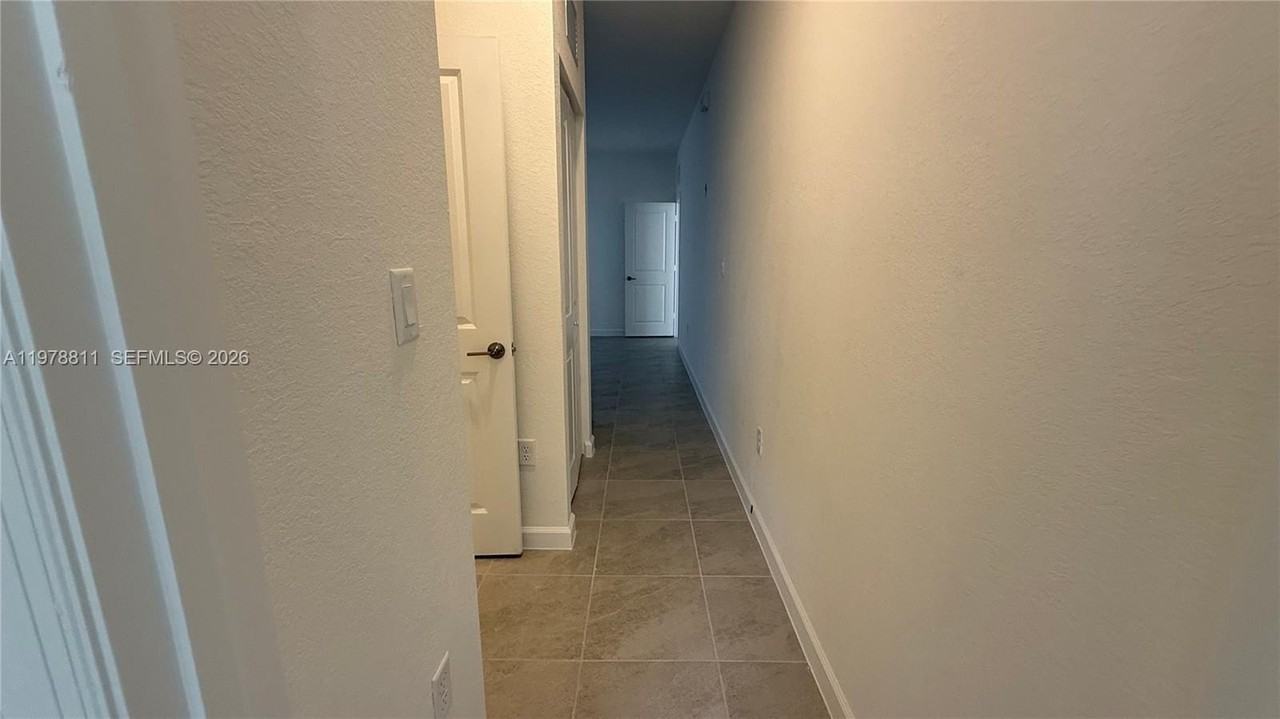 19538 Sw 339th Ter #2 - Photo 7 of 10