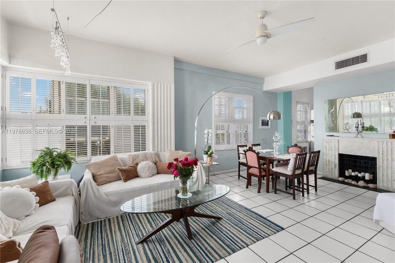 2421 Lake Pancoast Dr #3A - Photo 7 of 28