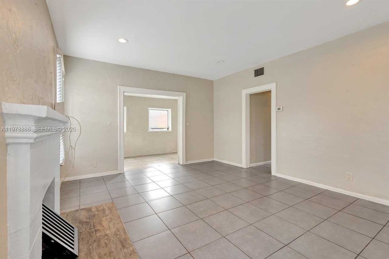 630 33rd St #0 - Photo 6 of 20