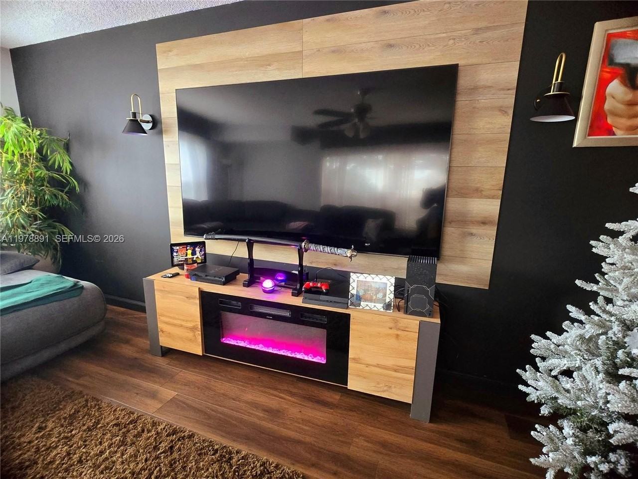 1931 Hartford Ct #21C - Photo 4 of 40