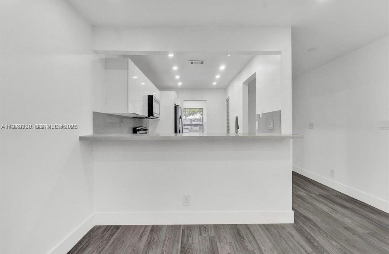 8036 Nw 41st Ct #8036 - Photo 2 of 12