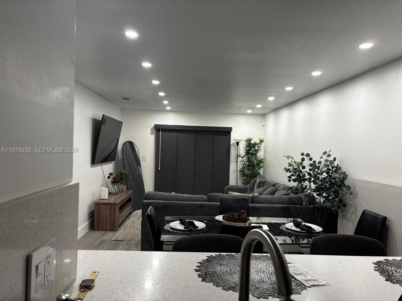 8036 Nw 41st Ct #8036 - Photo 4 of 12