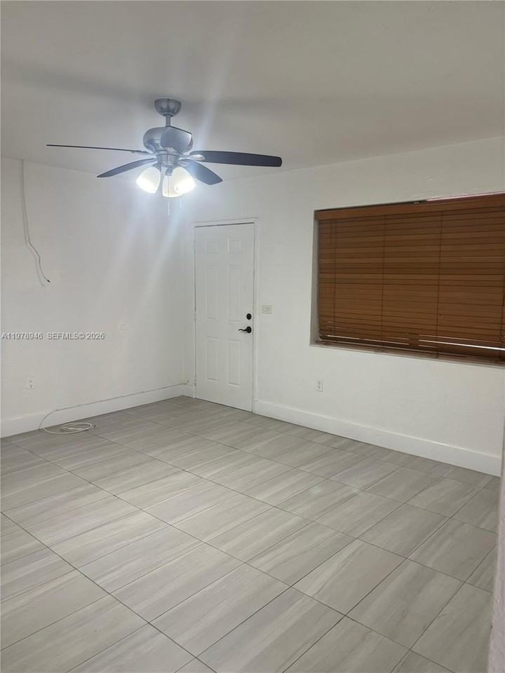 1170 Nw 90th St #1170 - Photo 5 of 25