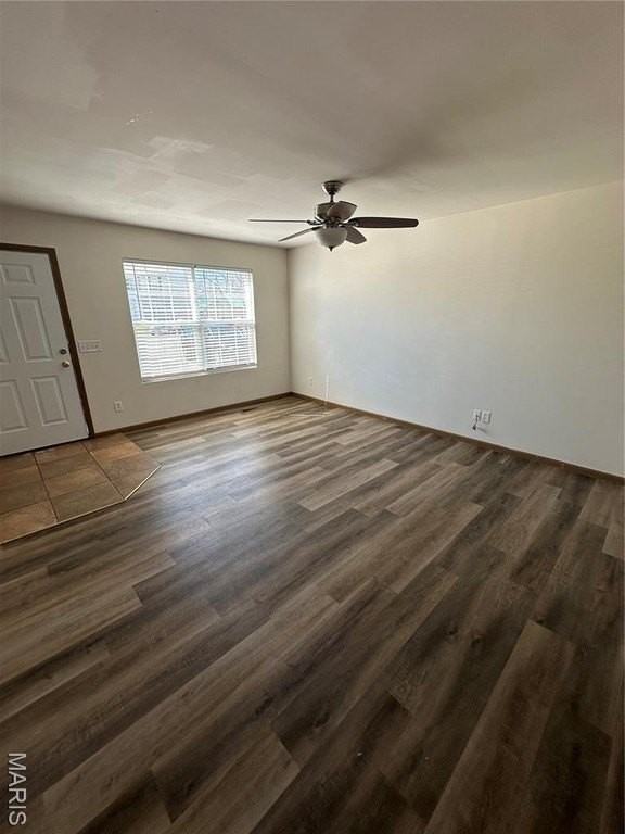 231 Truman Ct - Photo 3 of 8