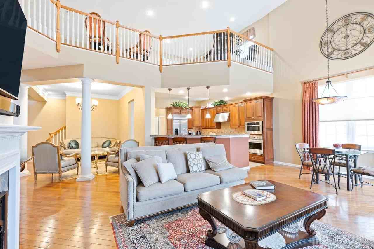 115 Andover Drive - Photo 4 of 32