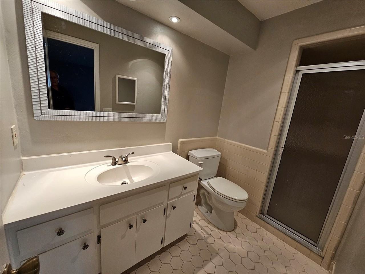 2253 Firestone Pl - Photo 7 of 11