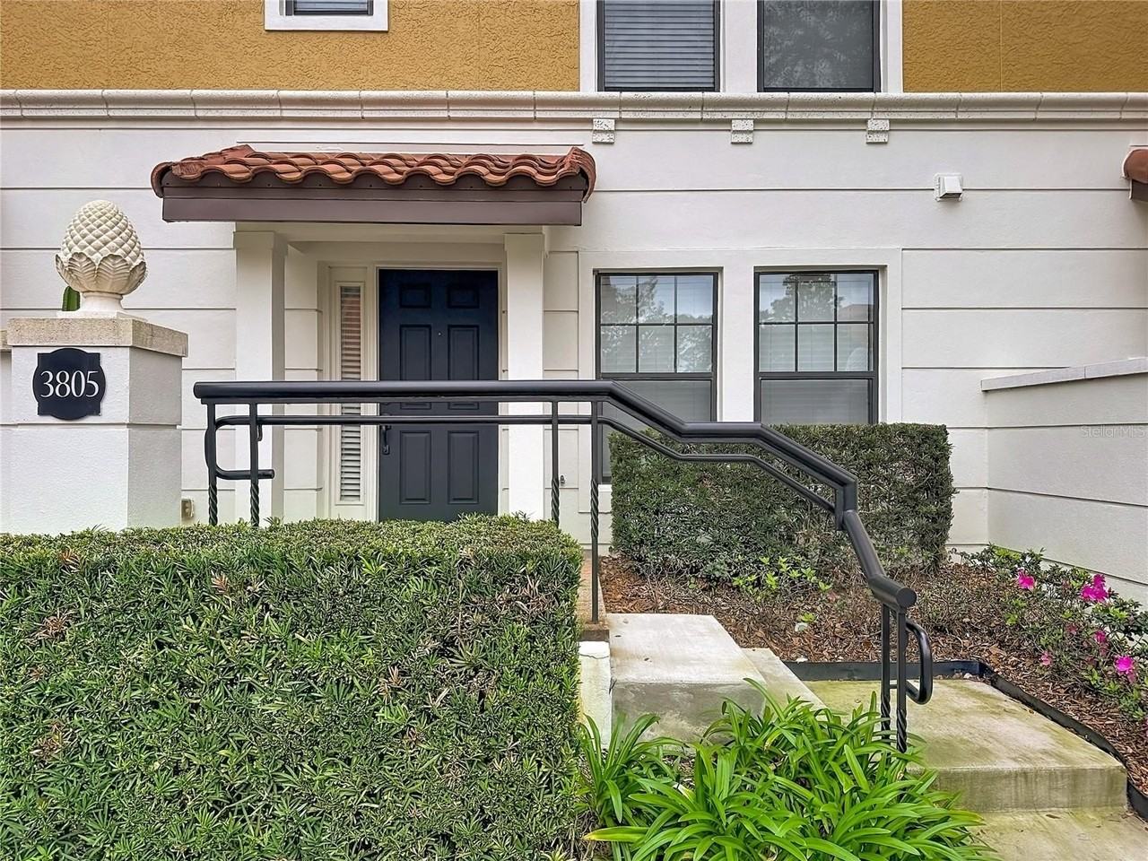 3805 Messina Dr - Photo 3 of 37