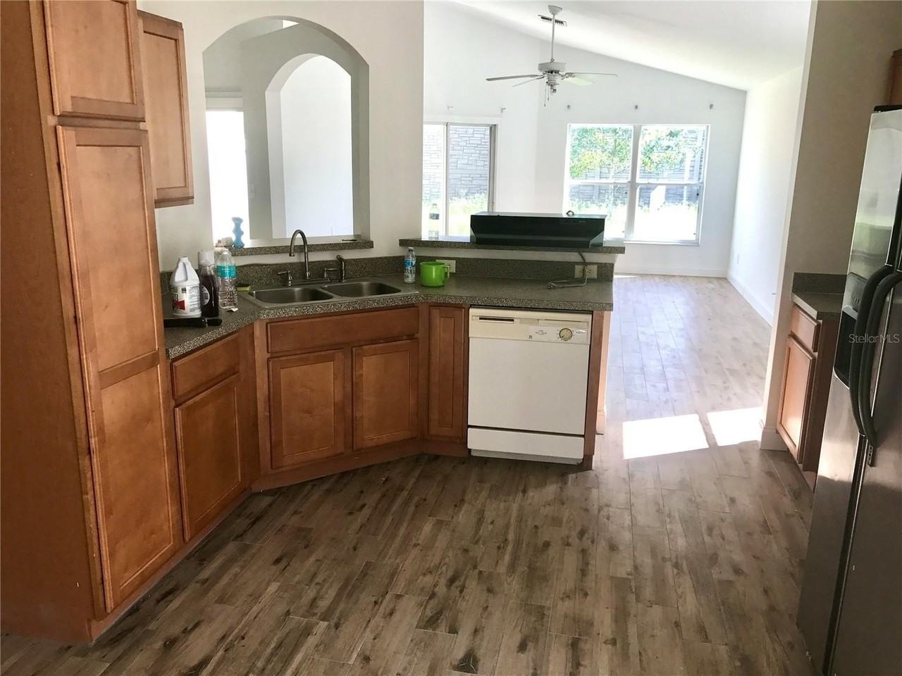 11156 Rouse Run Cir - Photo 7 of 15