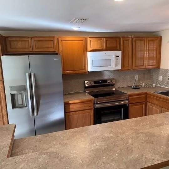 2154 Cedar Dr - Photo 4 of 19