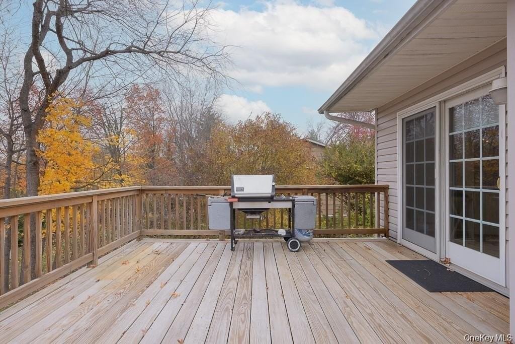 8 Durant Rd - Photo 4 of 20