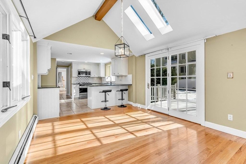 2270 Massachusetts Ave - Photo 4 of 27