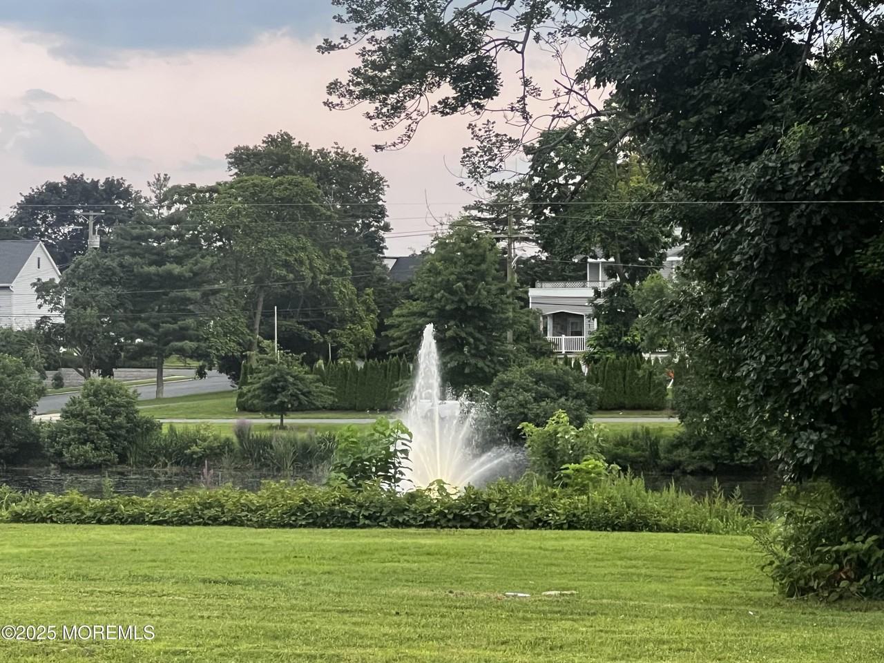 799 Bowyer Ave - Photo 7 of 33