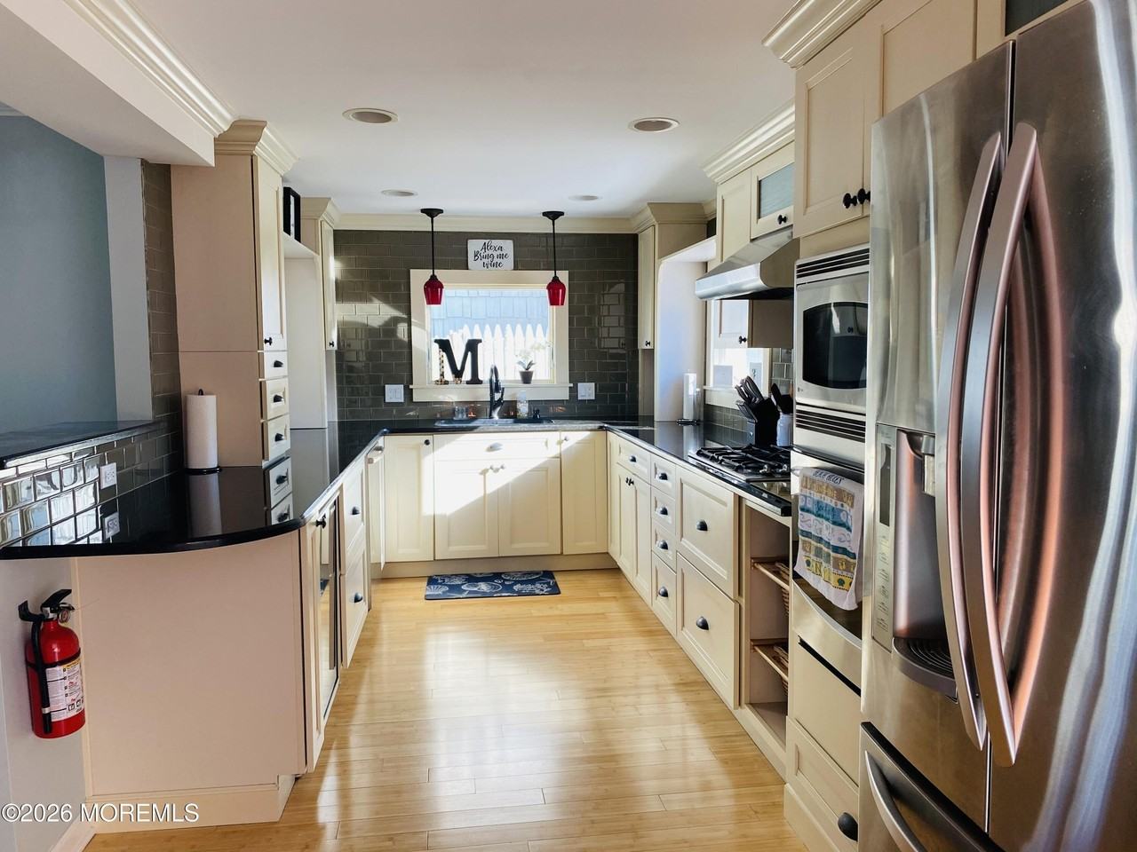 108 Kupper Dr - Photo 5 of 17