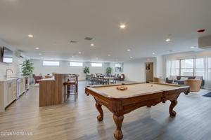 featured image of 272 Willow Ave #411B
