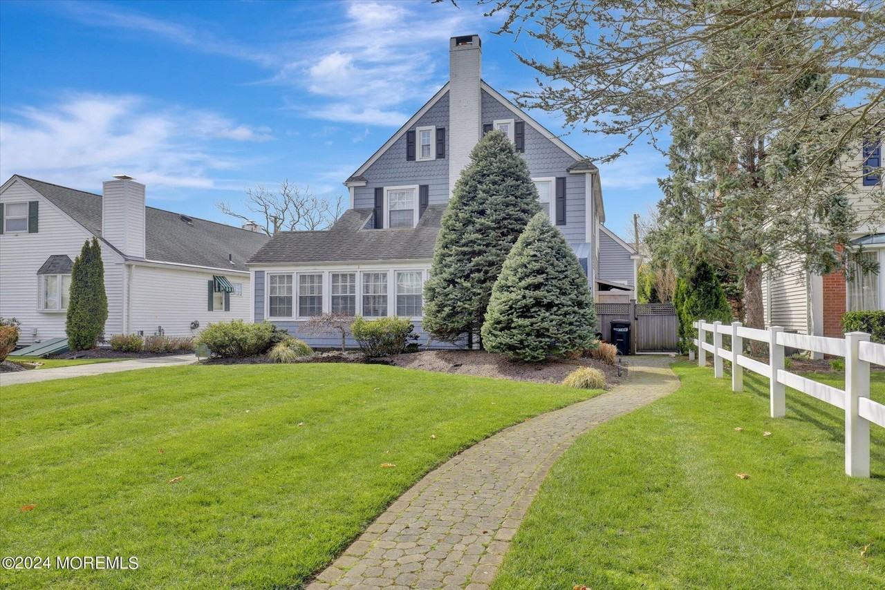 402 Philadelphia Blvd - Photo 2 of 50