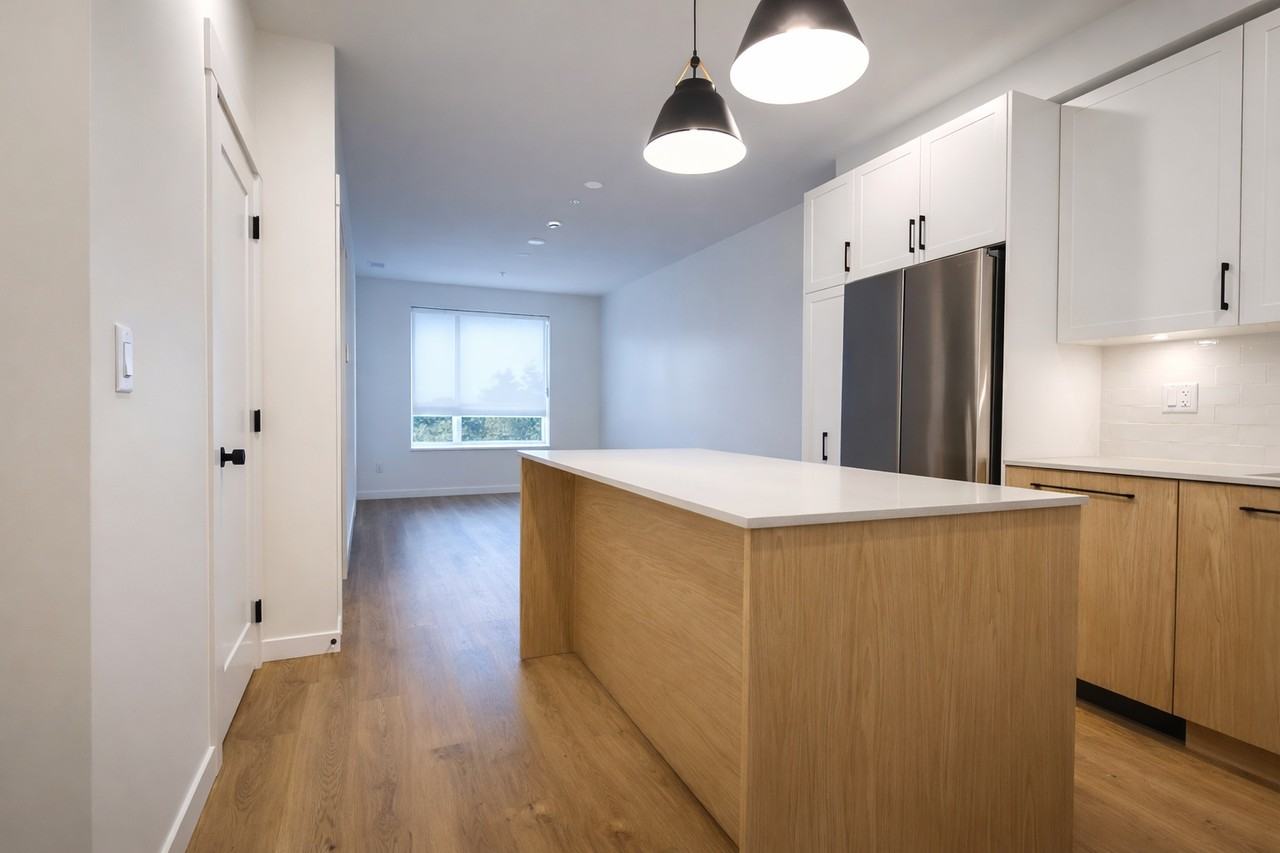 27254 Aldergrove Town Centre Dr #504 - Photo 2 of 9