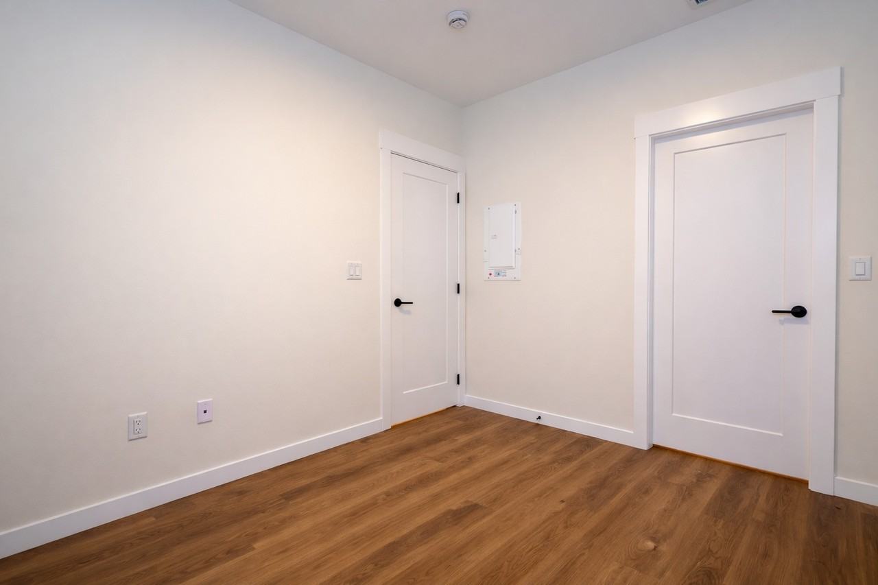 27254 Aldergrove Town Centre Dr #504 - Photo 6 of 9