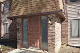 255 E Court Of Shorewood Apt 8 #Apt 8 - Photo 1 of 1