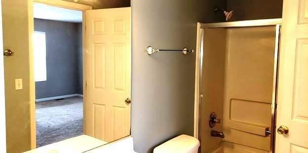 4012 Blackstone Dr - Photo 6 of 23