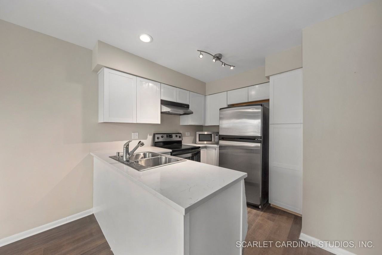 1482 W Jefferson Ave Unit D - Photo 6 of 11