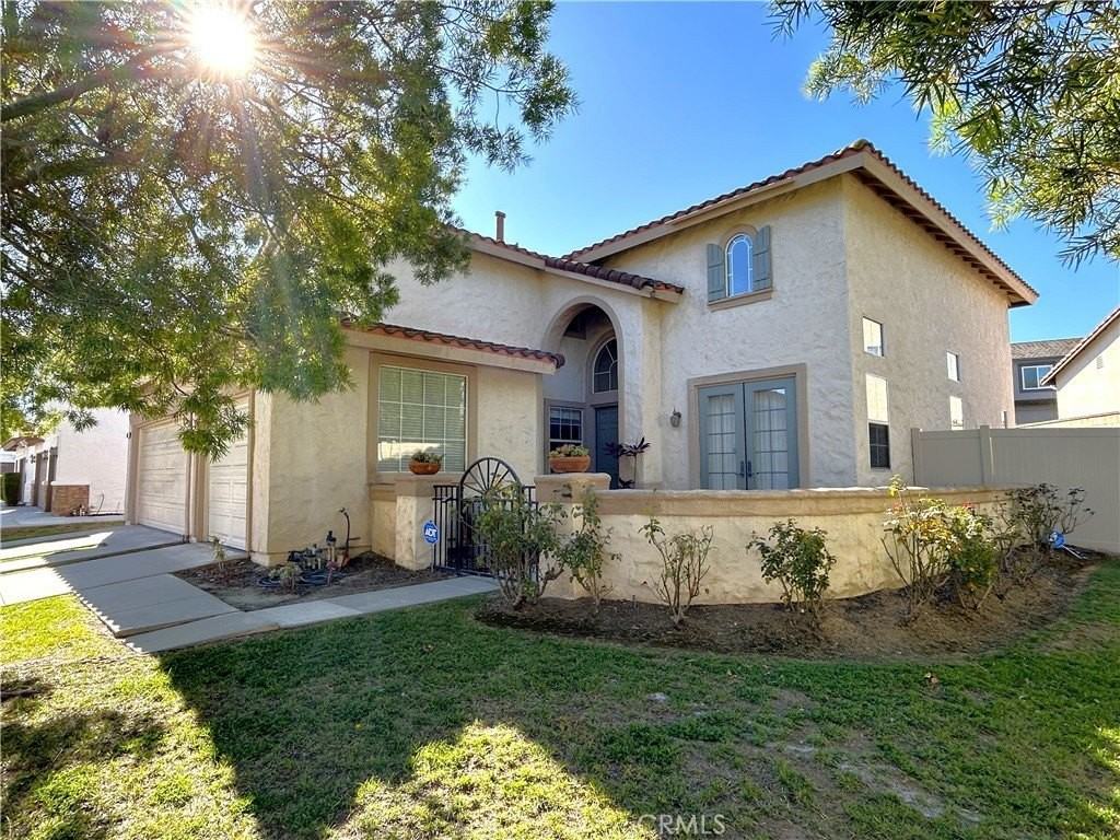 4525 Torrey Pines Dr - Photo 2 of 36