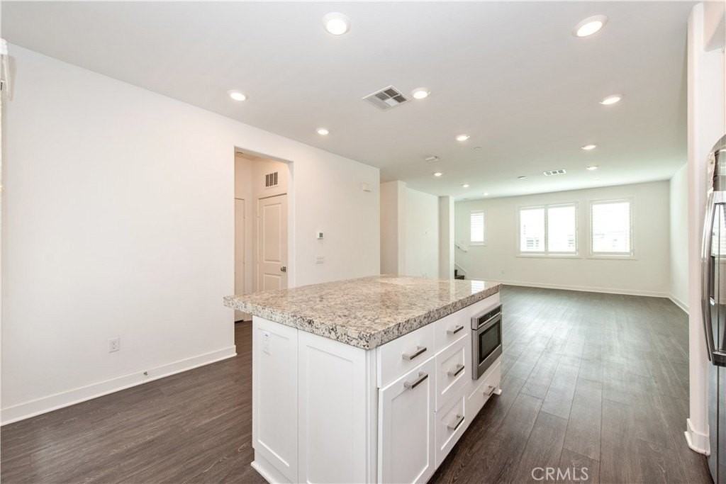 371 Bellver - Photo 5 of 42