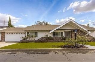 1019 E Walnut Ave - Photo 1 of 1