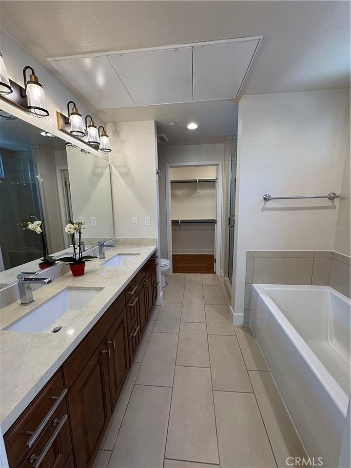 627 Deep Valley Dr #205 - Photo 7 of 25