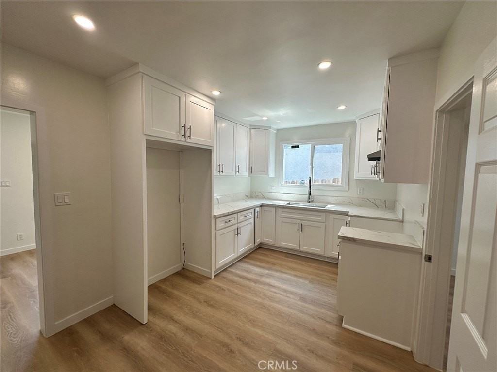 4450 W 169th St - Photo 5 of 33