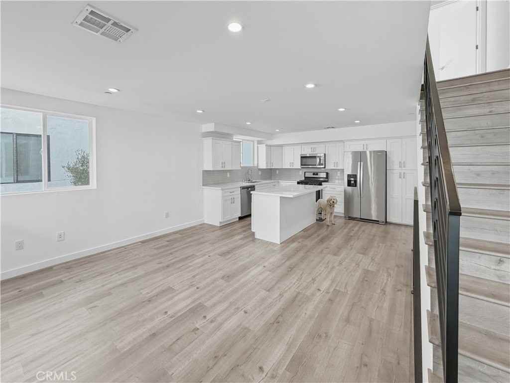 10918 Hesby St - Photo 2 of 27