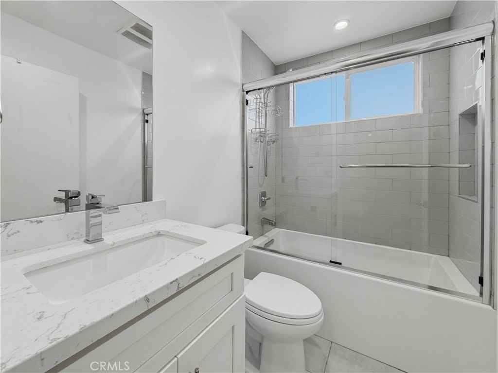 10918 Hesby St - Photo 7 of 27