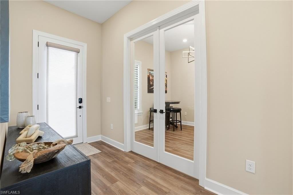 20040 Hartford Blvd - Photo 5 of 34