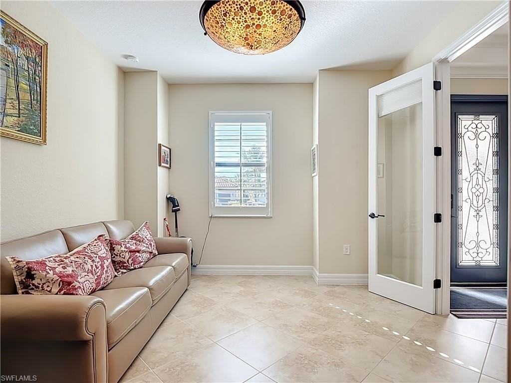 9250 Veneto Pl - Photo 6 of 50