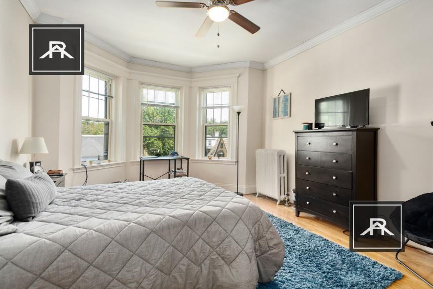 24 Orkney Rd - Photo 3 of 5