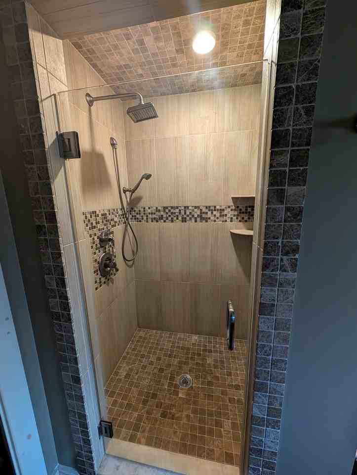 158 Mountain St - Photo 7 of 14