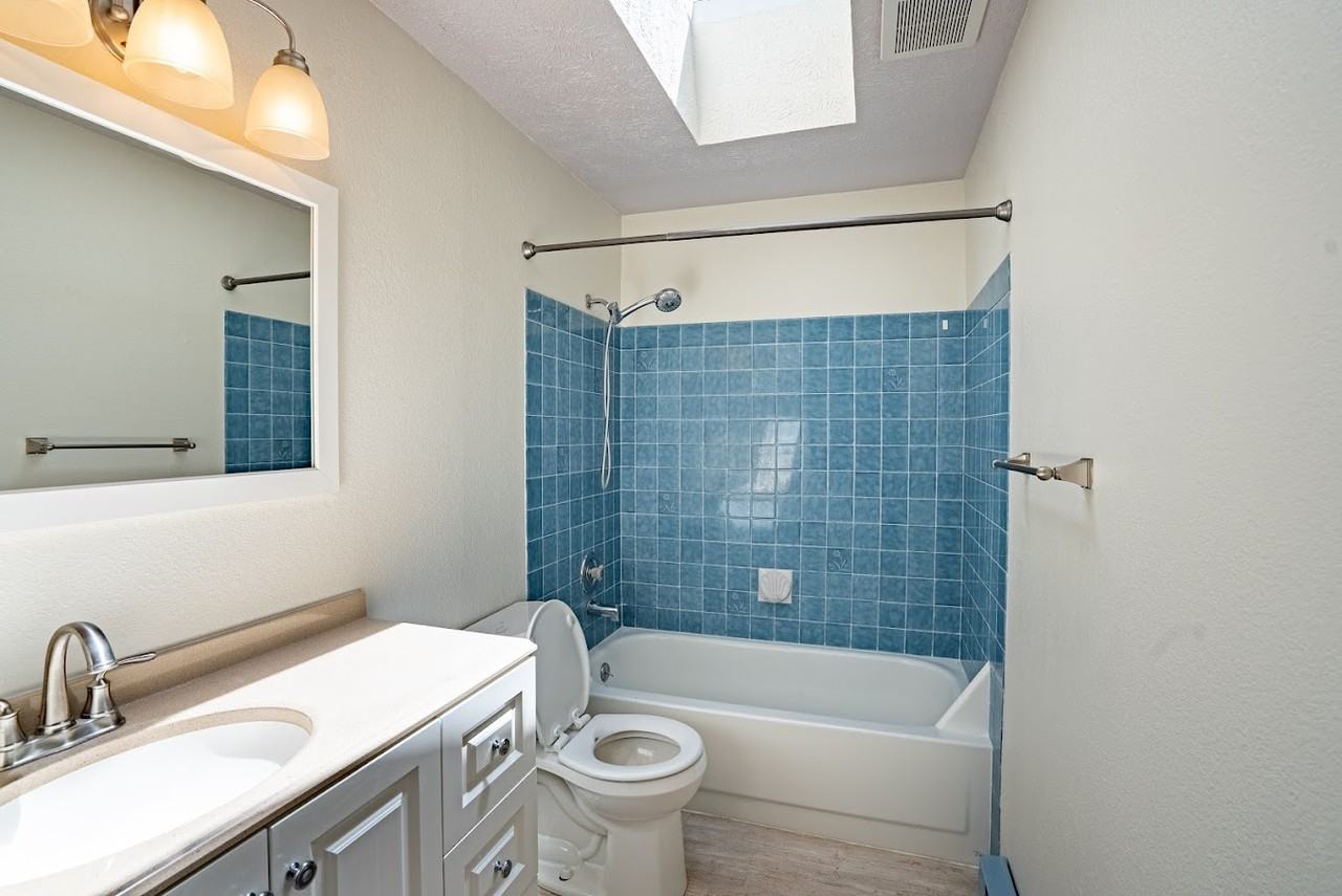 3328 E 34th Ave #1 - Photo 6 of 16