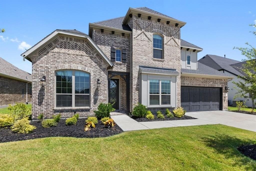 2116 Randas Way - Photo 3 of 40