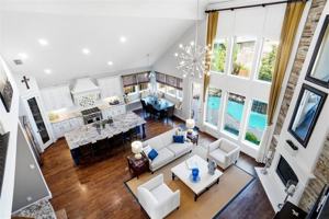 featured image of 4007 Barlow Ct